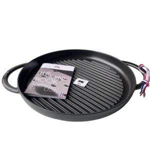STAUB öntöttvas grillserpenyő kerek, kettő ovális fogóval 30 cm (24)